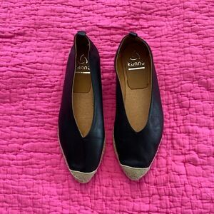 Kanna made in Spain genuine leather loafers, size 39(9)